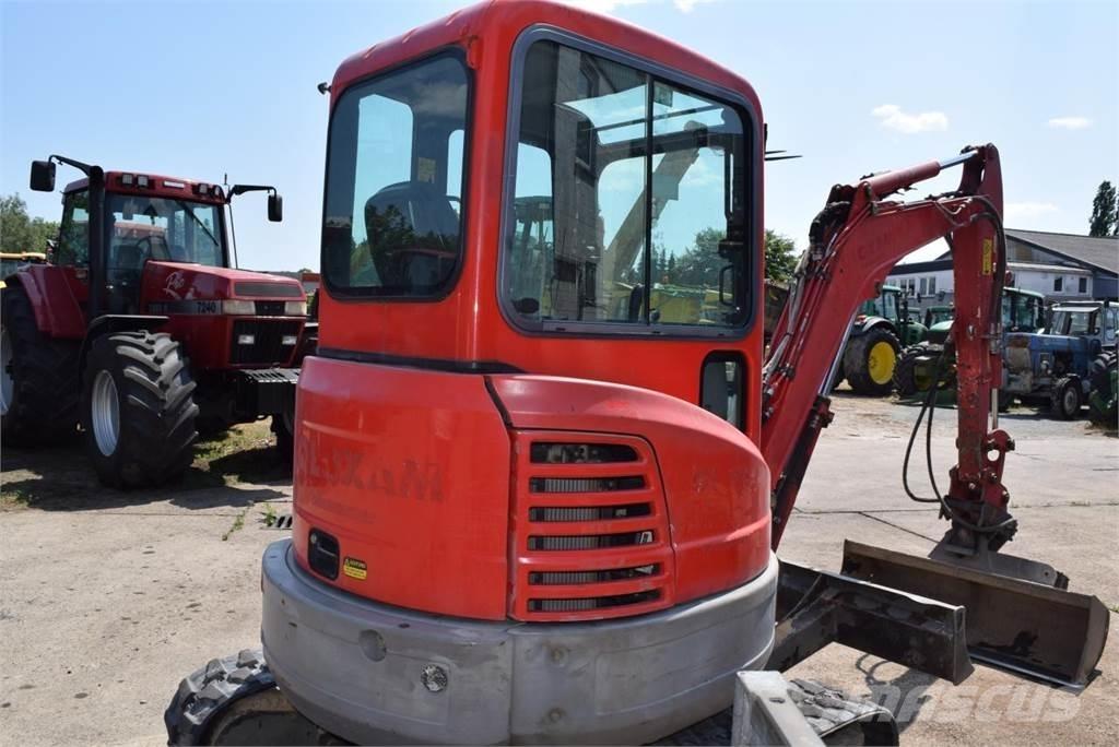 Bobcat E 26 Mini pelle < 7t