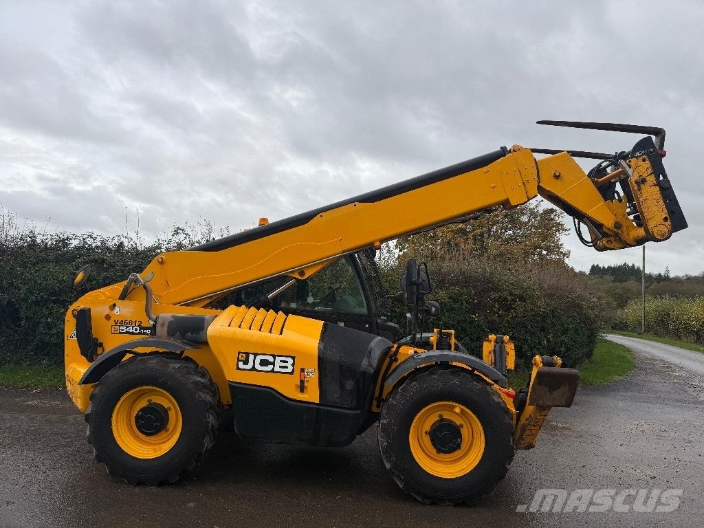 JCB 540-140 Chariot télescopique