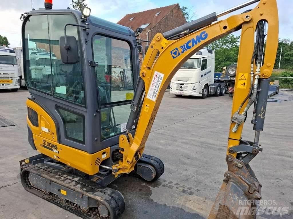 XCMG XE20E 0 Tracteur