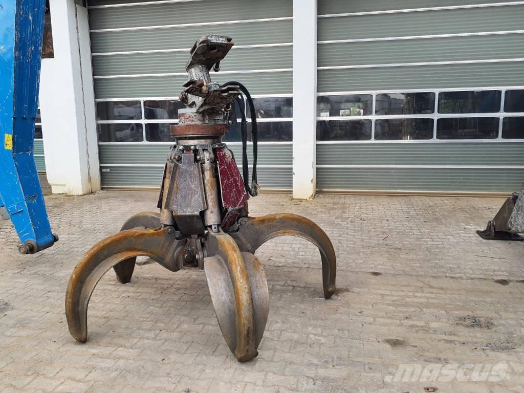 Fuchs MHL340 T4F Pelle à déchets