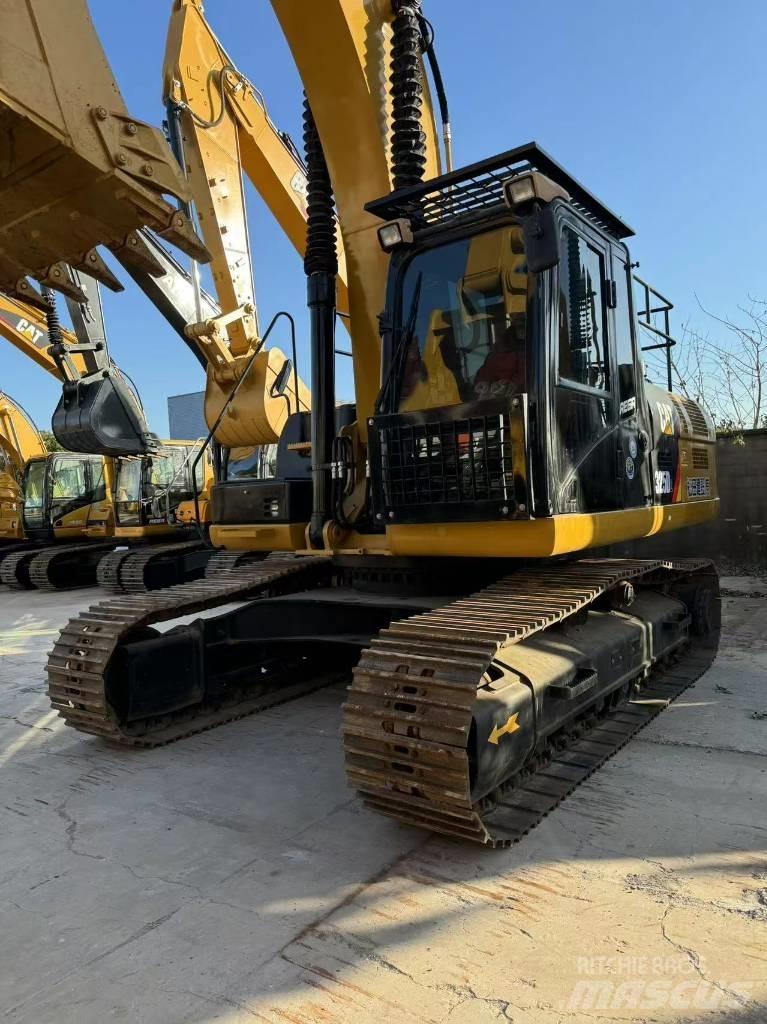 CAT 325D Pelle sur chenilles