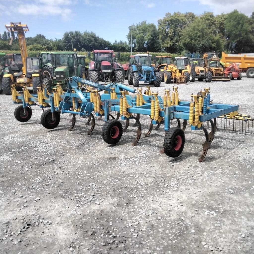 Religieux LIBORTO B Déchaumeur, cultivateur
