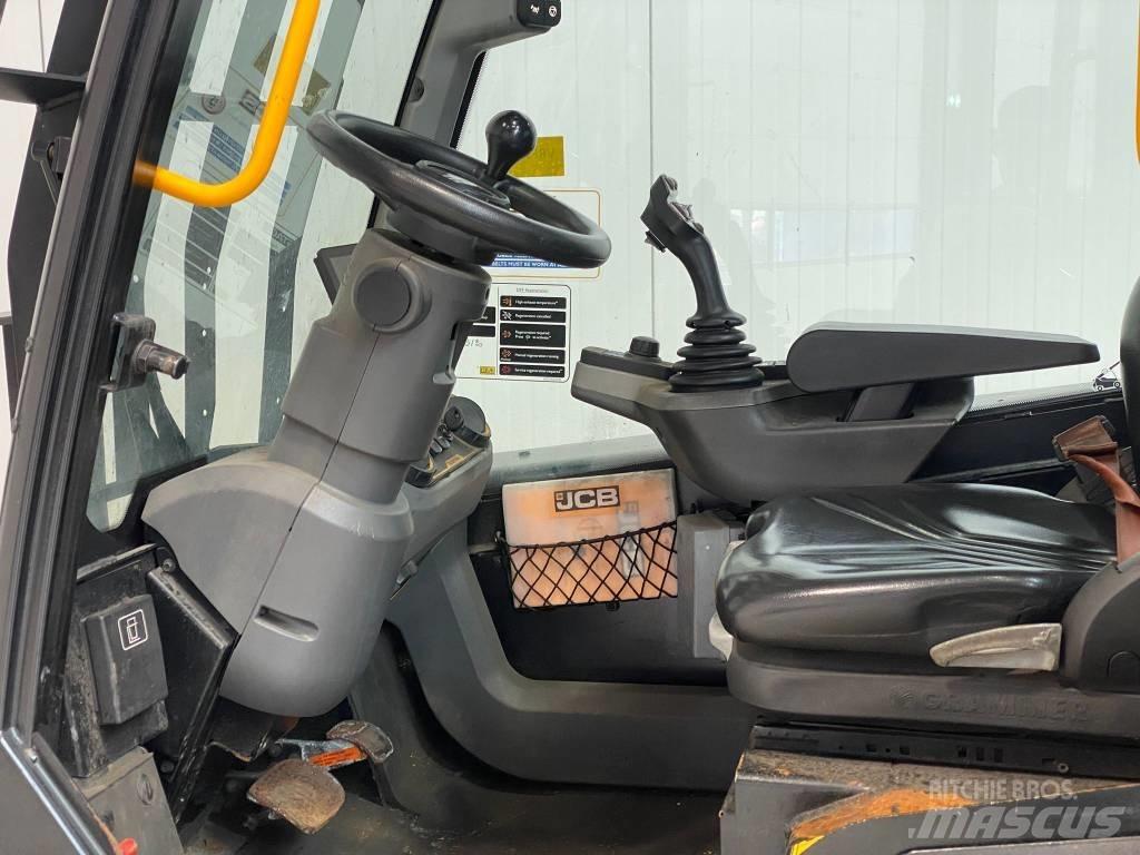 JCB TLT30-19D-2WD Chariots diesel