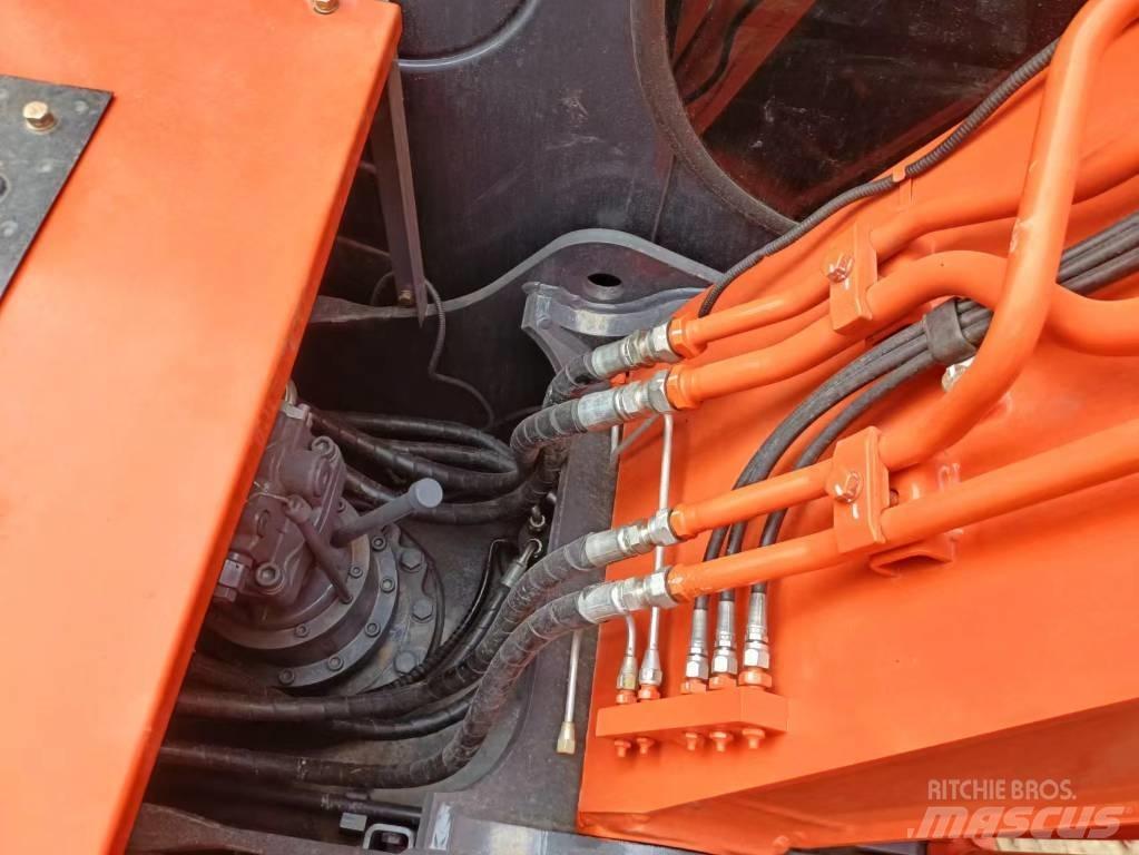 Hitachi ZX120-6 Pelle sur chenilles
