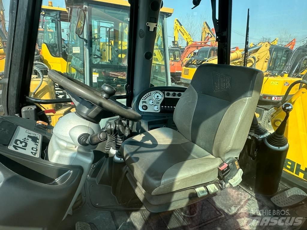 JCB 3 CX Chargeuse sur pneus