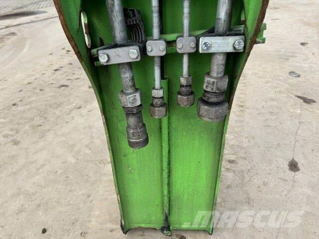 Sennebogen 835E Pelle à déchets