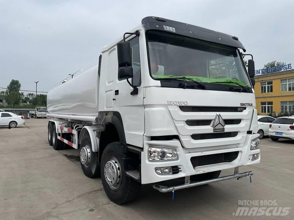 Howo 375 8x4 Camion citerne à eau