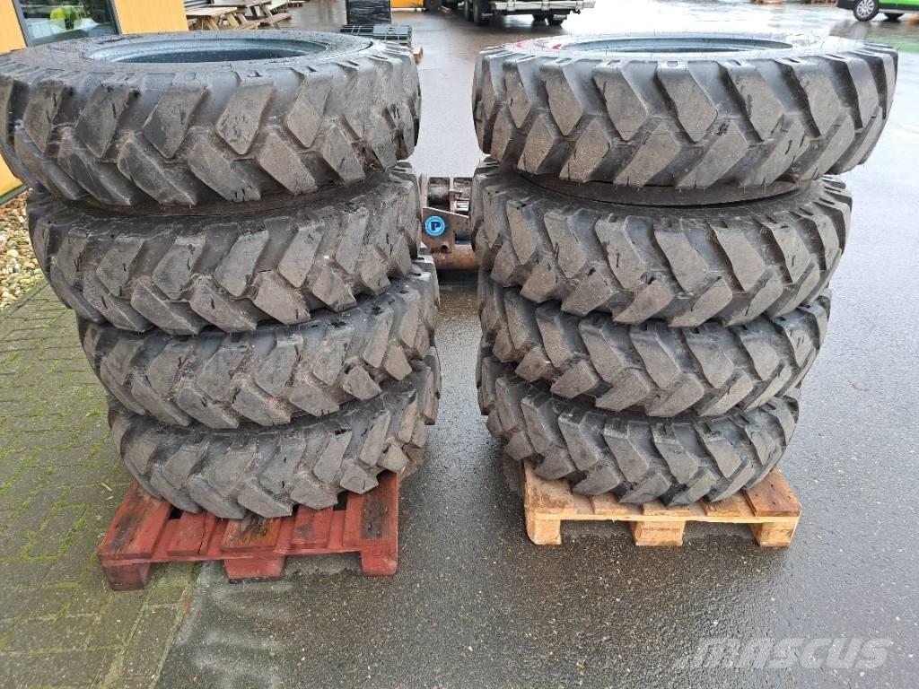  Tiron 10.00x20 Tires Pneus, roues et jantes