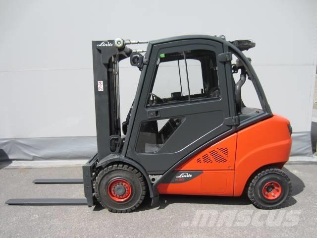 Linde H 30 D-03 Chariots diesel