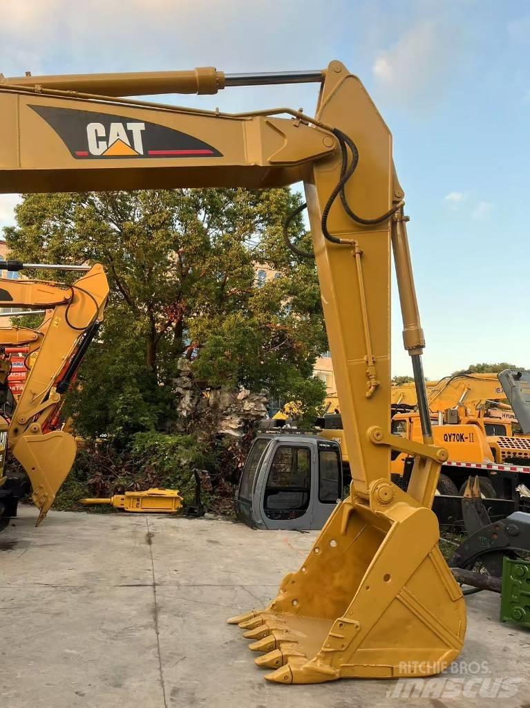 CAT 320 C L Pelle sur chenilles
