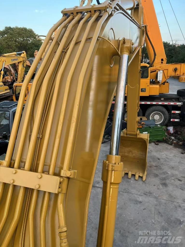 CAT 320 C L Pelle sur chenilles