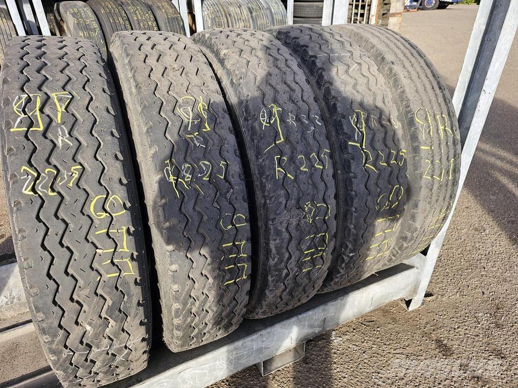 Uniroyal ENERGY Remorque à rideaux coulissants (PLSC)