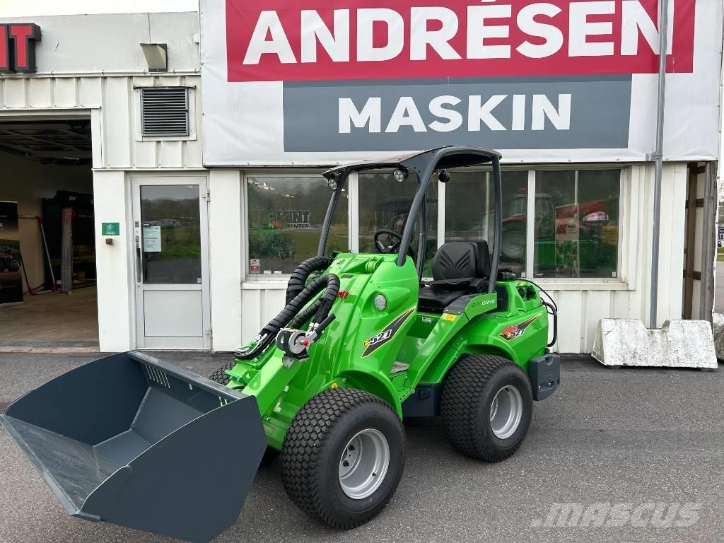 Avant E 527 Chargeuse compacte