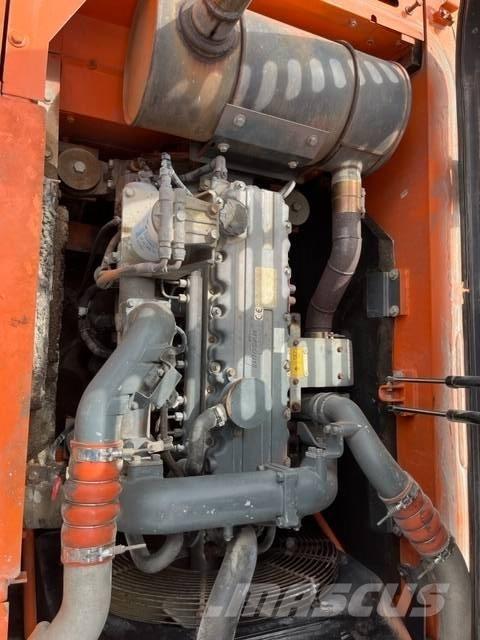 Doosan DX 225 LC Pelle sur chenilles