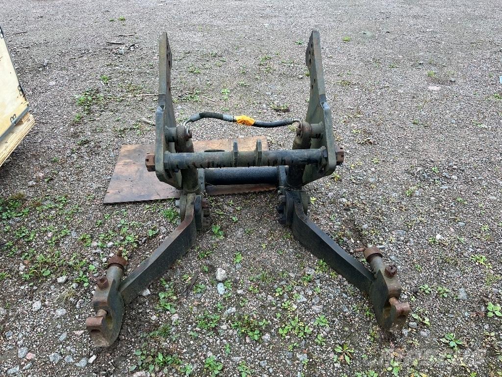 Fiat Etunostolaite Autres équipements pour tracteur