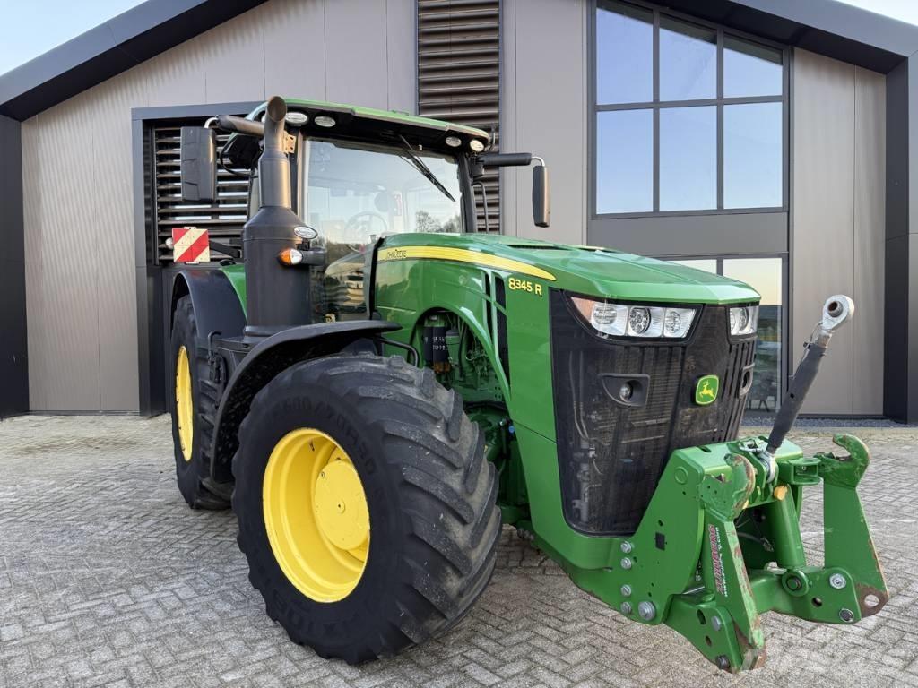 John Deere 8345 R Tracteur