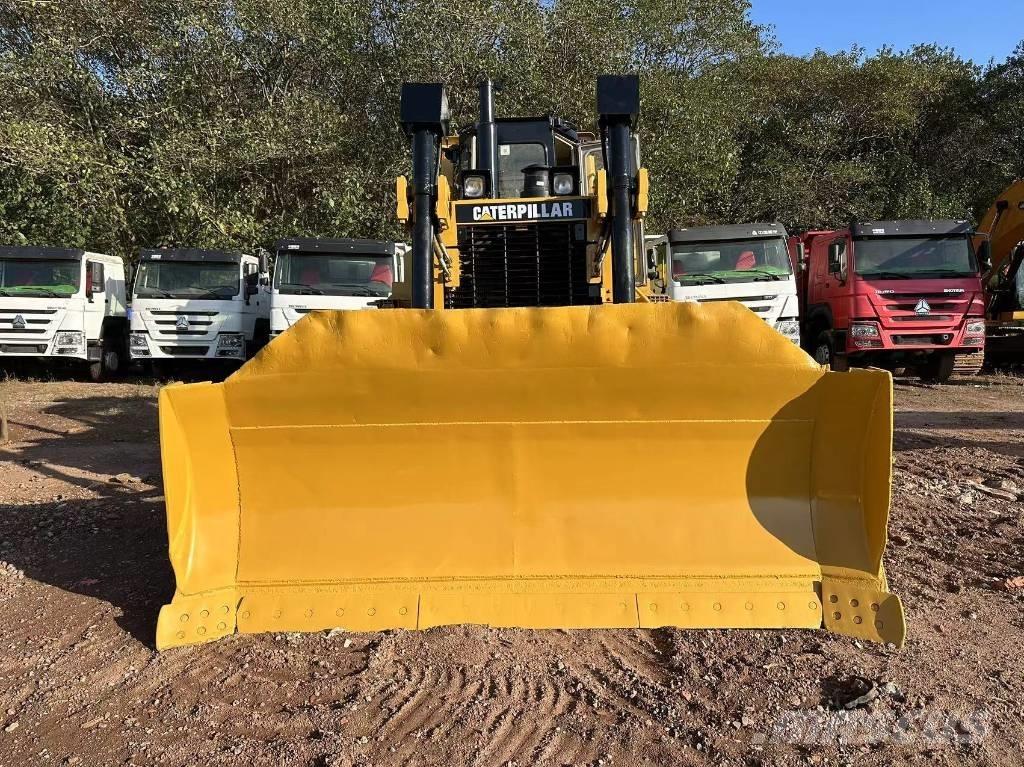 CAT D 8 R Bouteurs sur chenilles