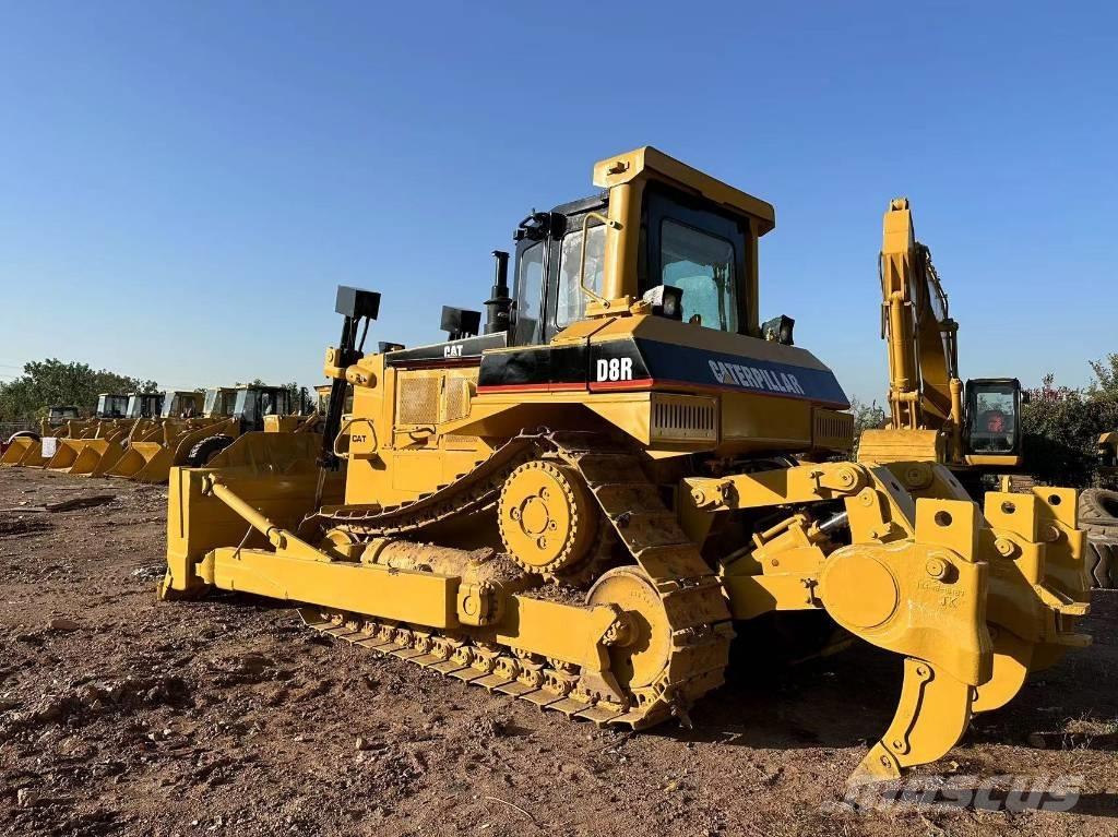 CAT D 8 R Bouteurs sur chenilles