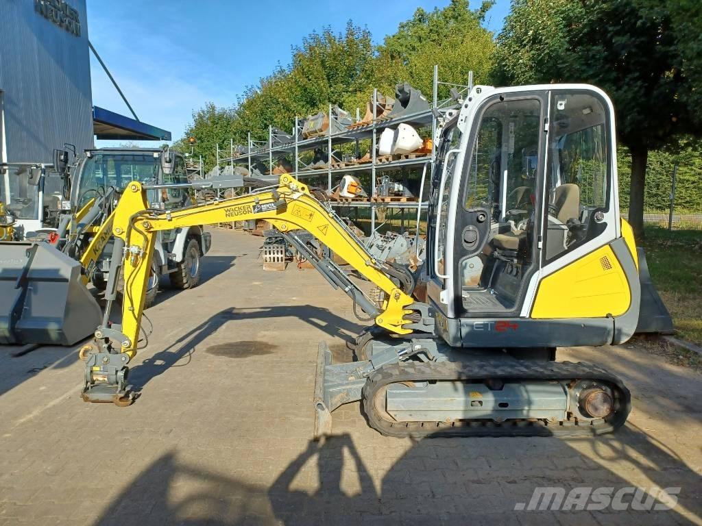 Wacker Neuson ET24 Pelle sur chenilles