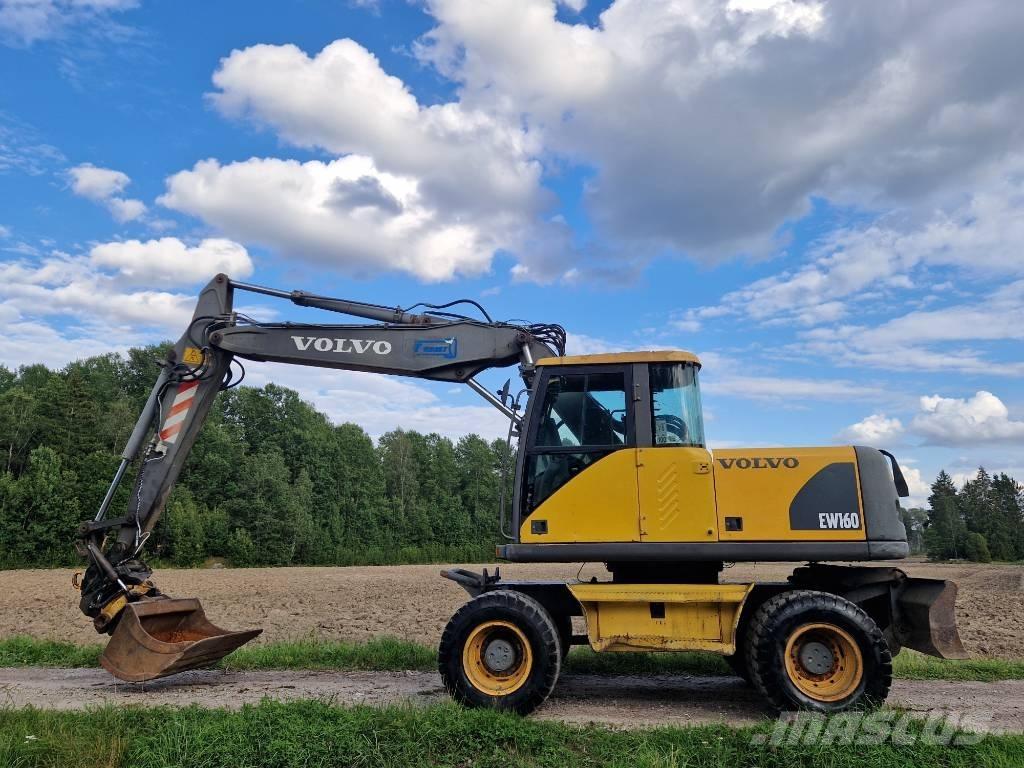 Volvo EW 160 Pelle sur pneus