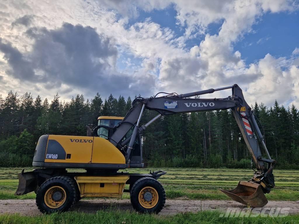 Volvo EW 160 Pelle sur pneus