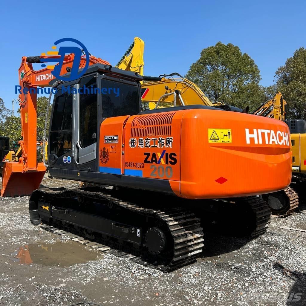 Hitachi ZX 200-3 Pelle sur chenilles