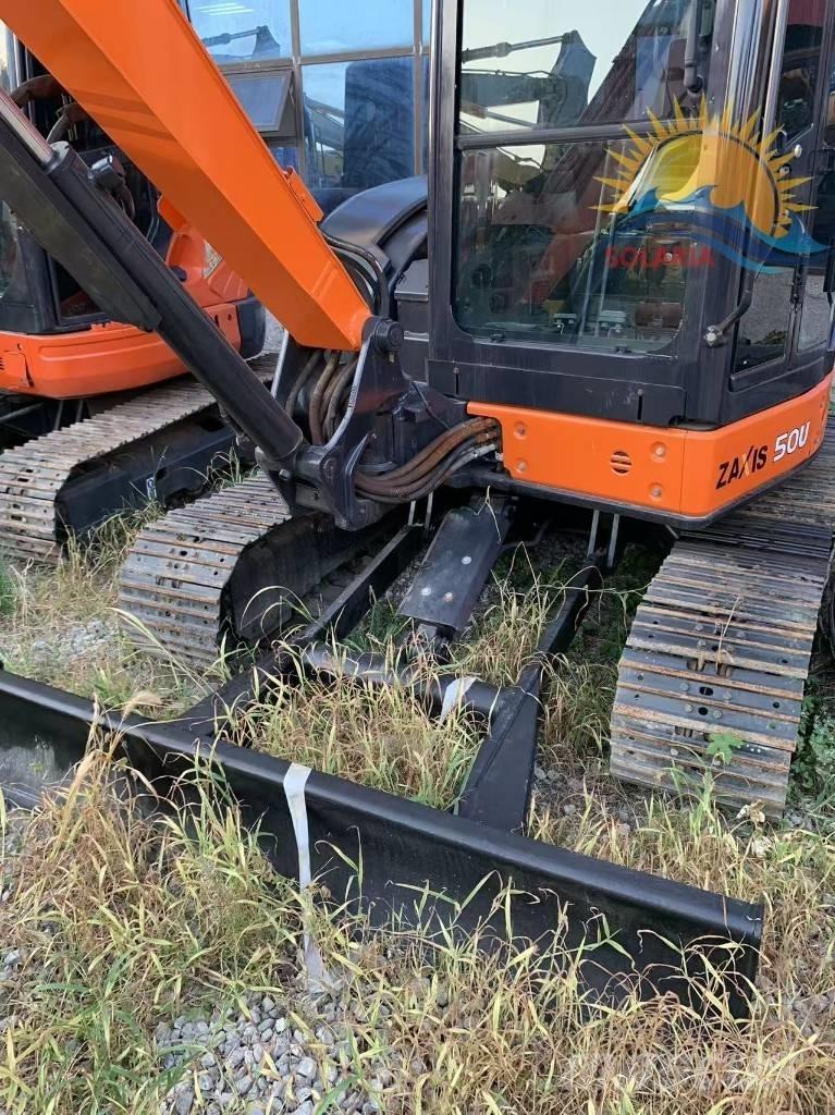 Hitachi ZX 50 U Mini pelle < 7t