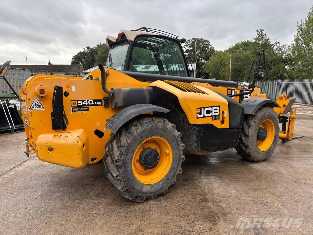 JCB 540-140 Chariot télescopique