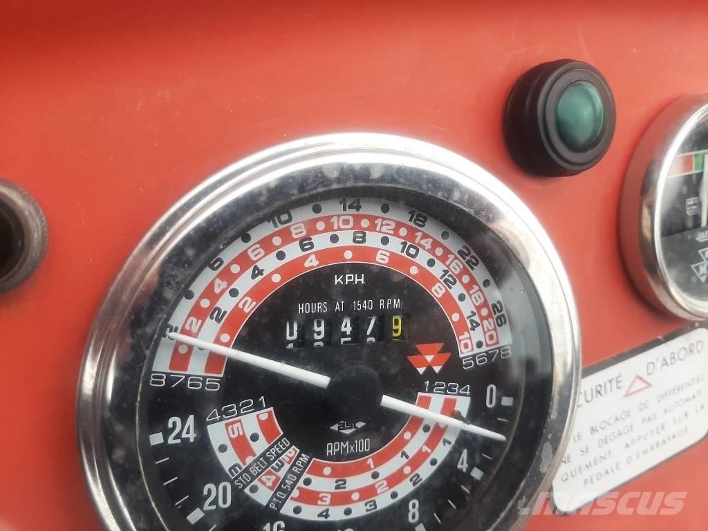 Massey Ferguson 158 Tracteur