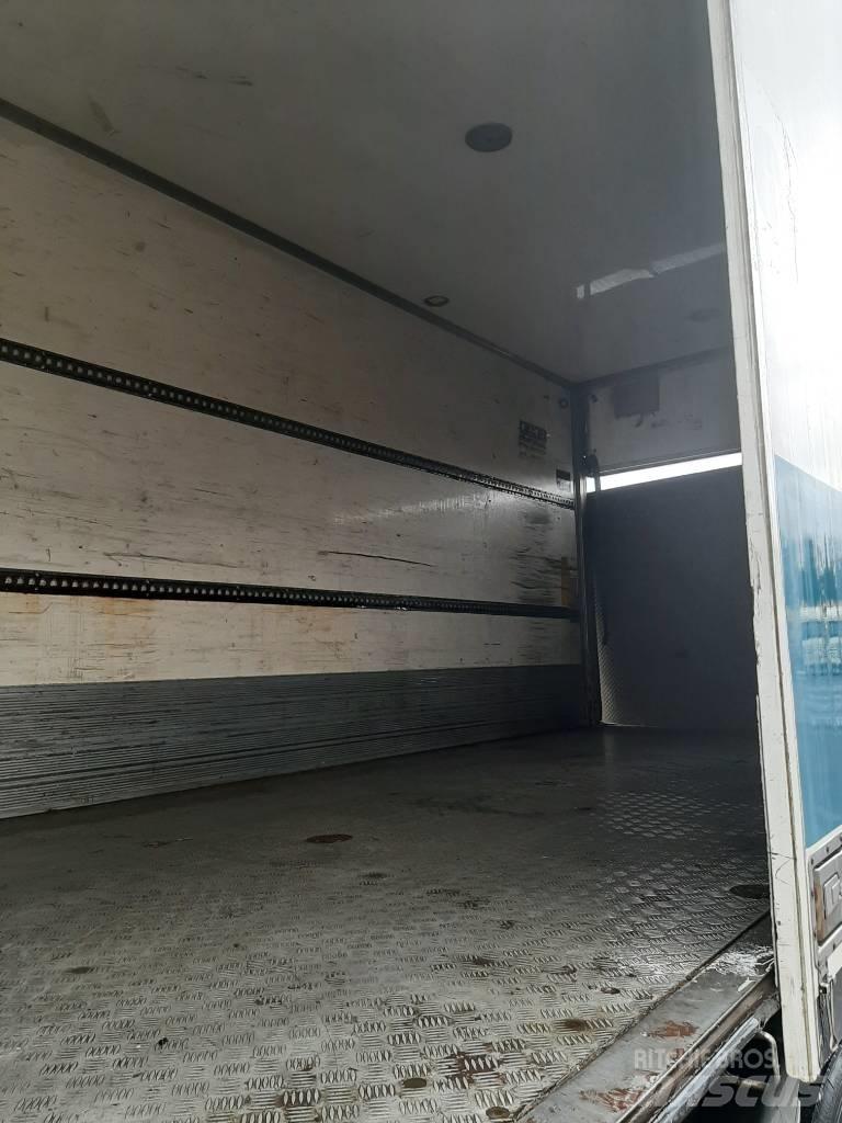Volvo FE 320 Camion frigorifique