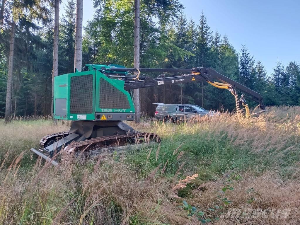 Neuson Forest 132HVT Abatteuse
