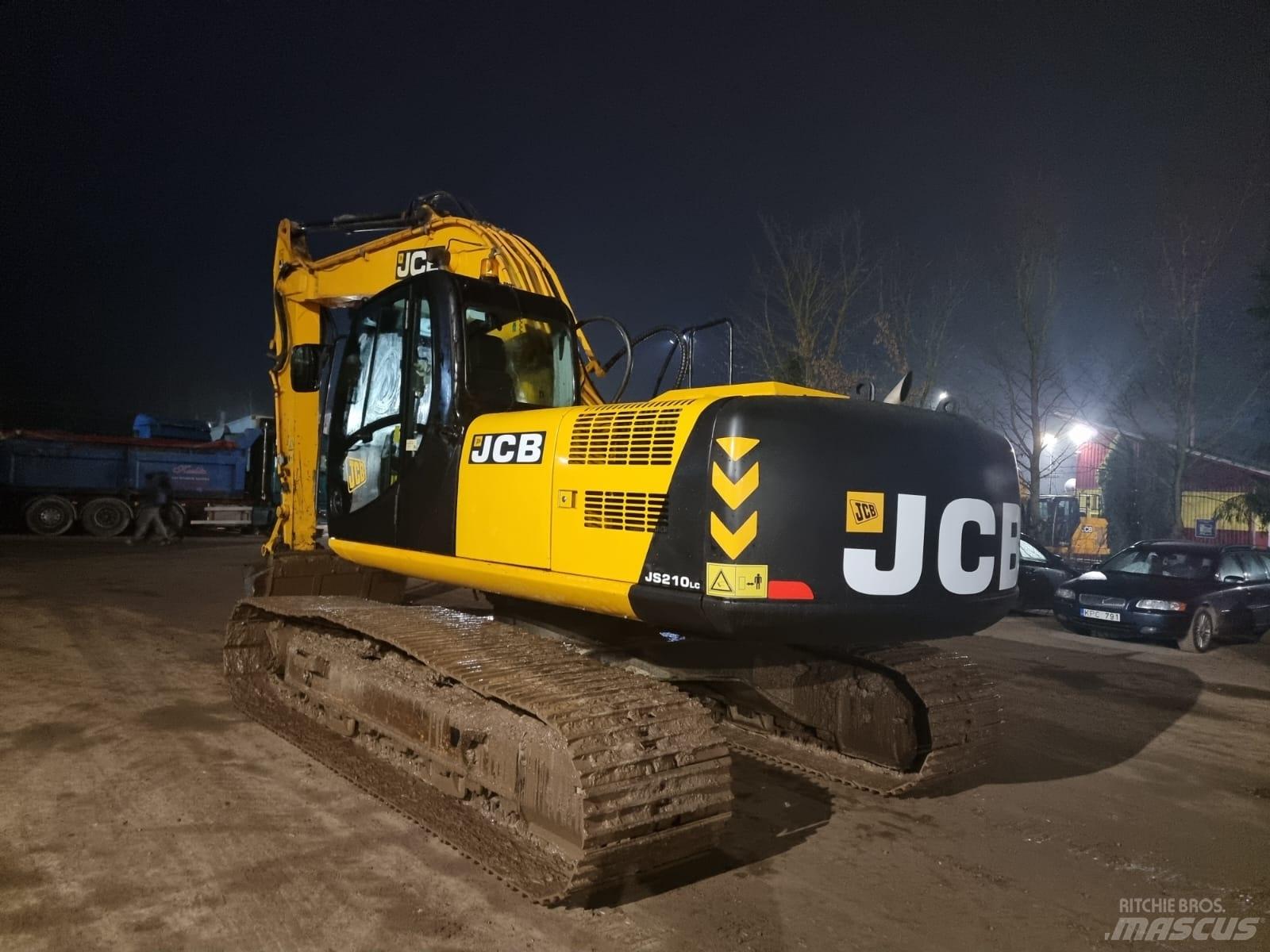 JCB JS 210 LC Pelle sur chenilles