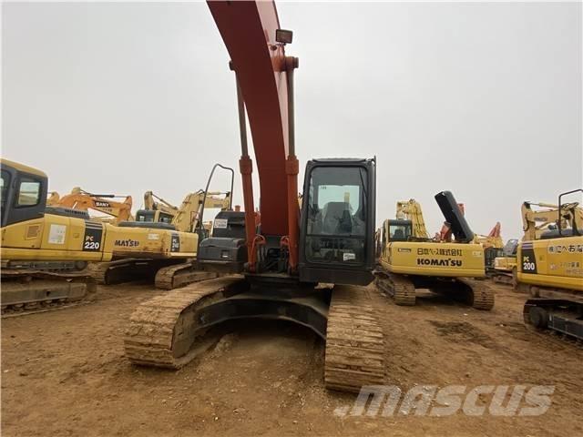 Hitachi ZX 210 Pelle sur chenilles