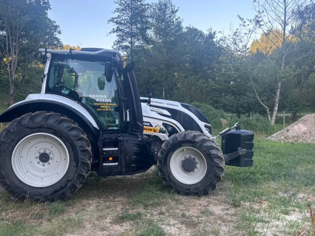 Valtra T 145 Tracteurs forestiers