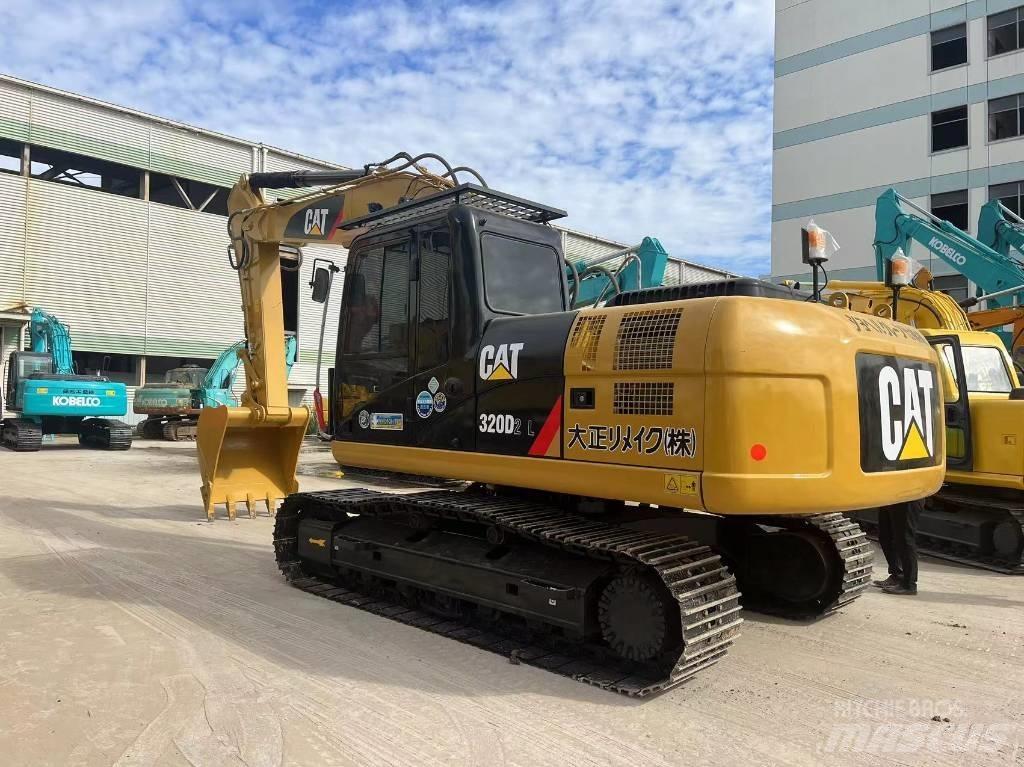 CAT 320 D Pelle sur chenilles