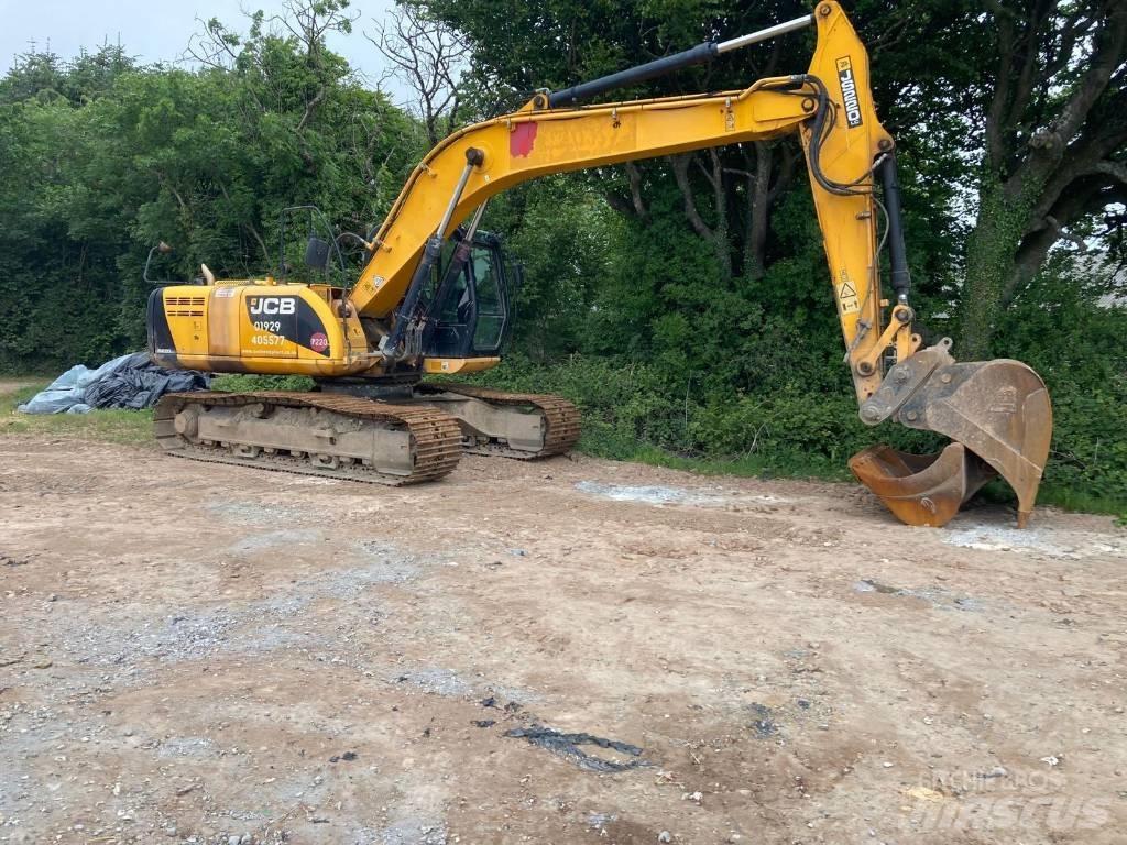 JCB JS 220 LC Pelle sur chenilles
