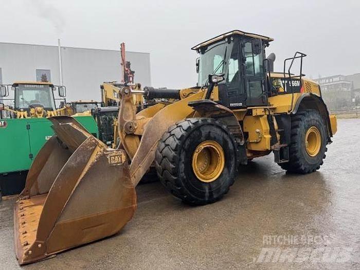 CAT 966M Chargeuse sur pneus