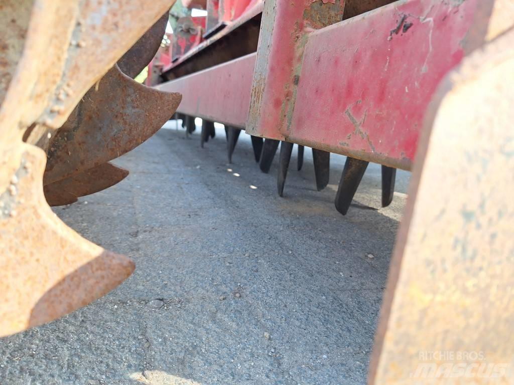 Peecon 3000 Herse rotative, rotavator