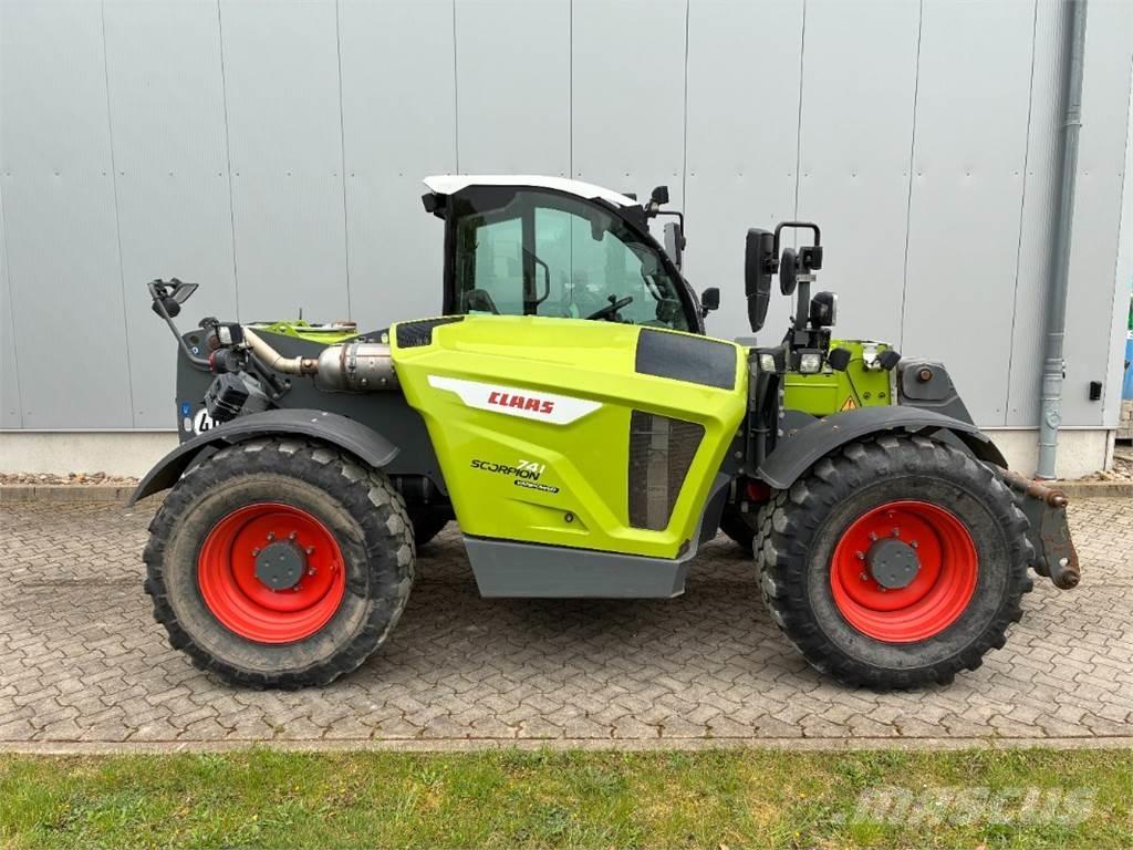 CLAAS Scorpion 741 Chariot télescopique