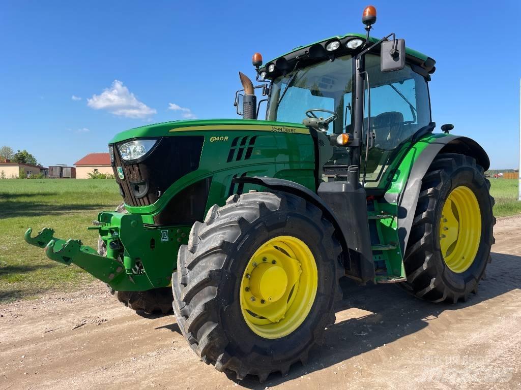 John Deere 6140 R Tracteur
