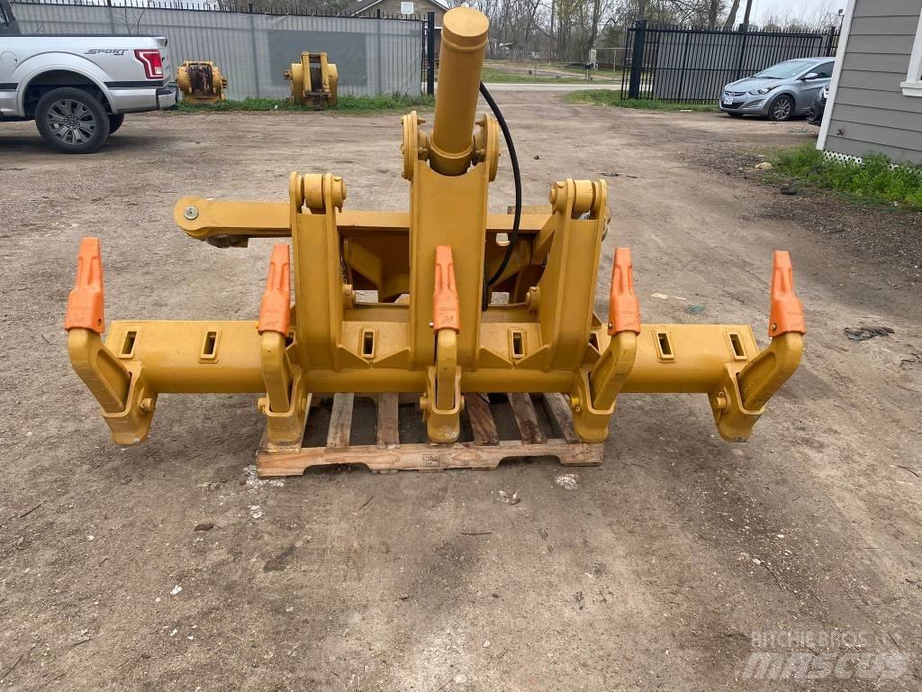 CAT 140 H Construction - Autres