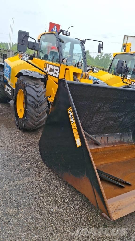 JCB 542-70 Agri Chariot télescopique