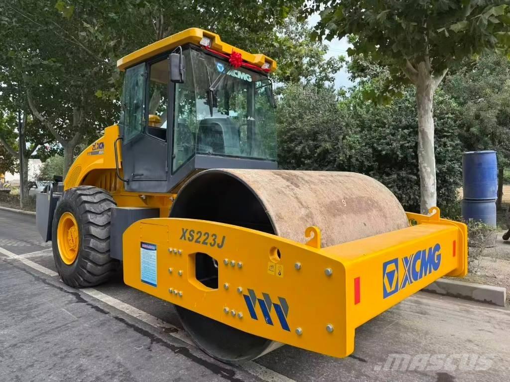 XCMG XS 223 J Rouleaux monocylindre