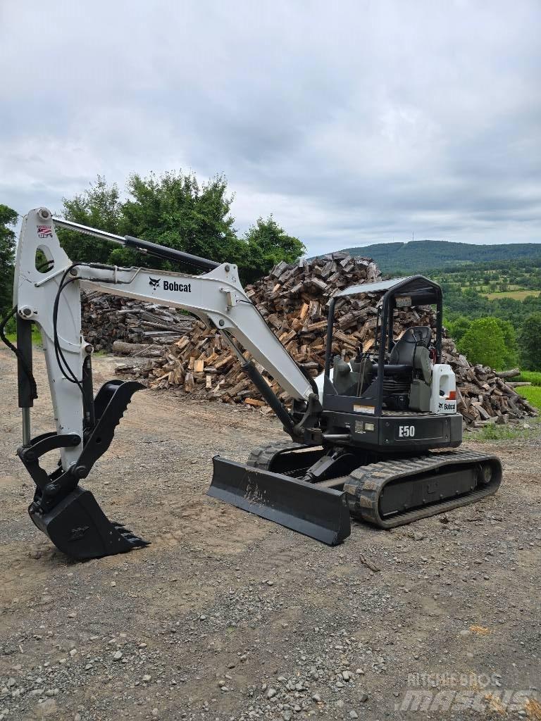 Bobcat E 50 Mini pelle < 7t