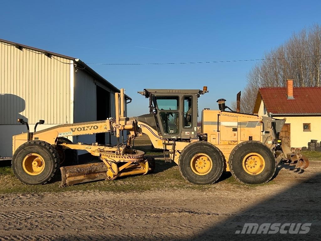 Volvo G 780 Niveleuse