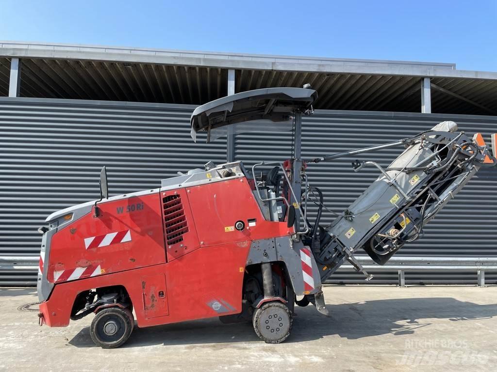 Wirtgen W 50 RI Fraiseuse à froid