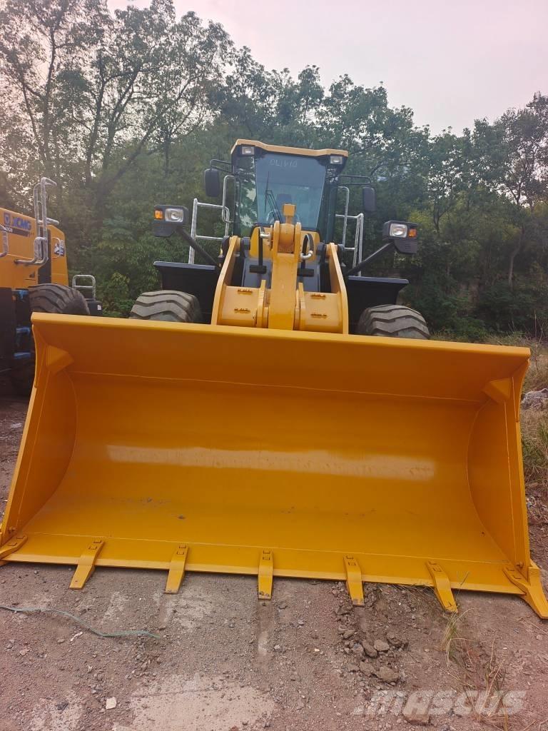 SDLG LG 956 F Chargeuse sur pneus