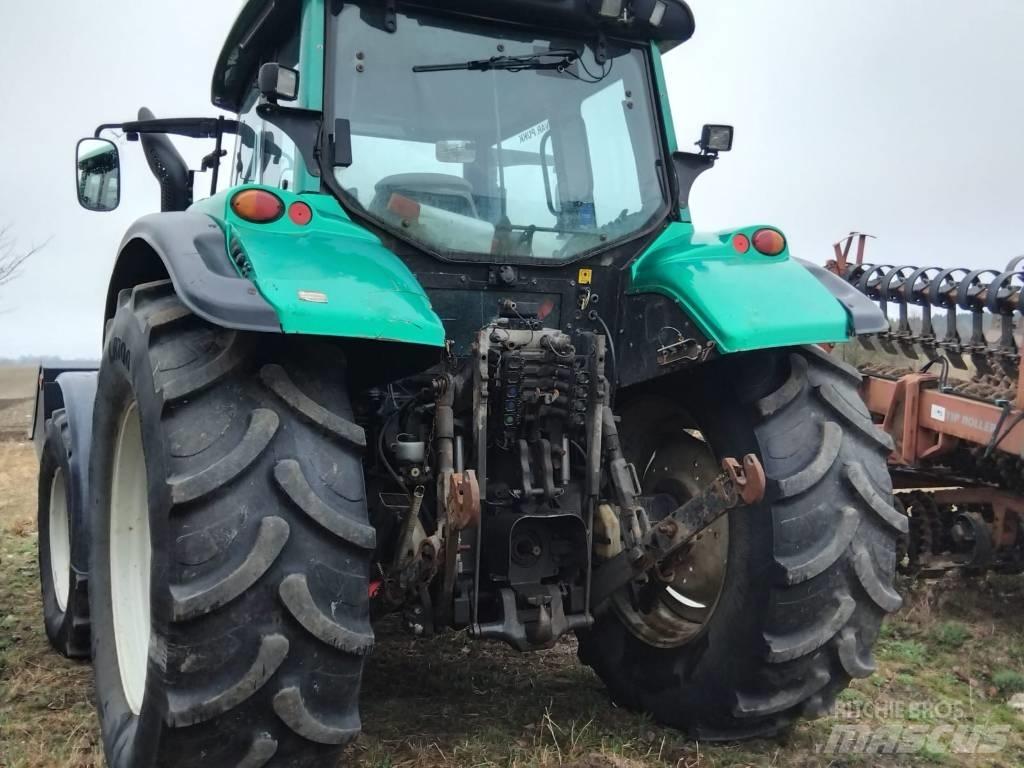 Valtra N 142 D Tracteur