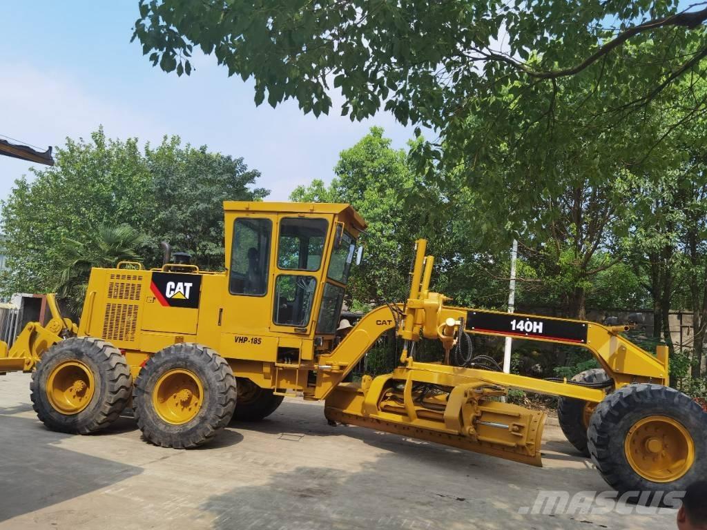 CAT 140H Niveleuse