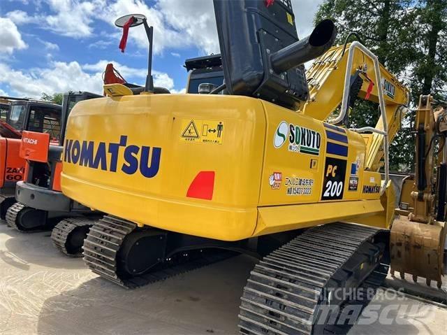 Komatsu PC 200-8 Pelle sur chenilles